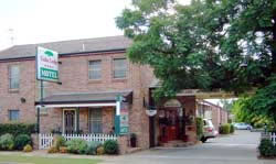 Cedar Lodge Motel - Surfers Paradise Gold Coast 0
