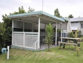 Ballymena Holiday Units - Surfers Paradise Gold Coast 3