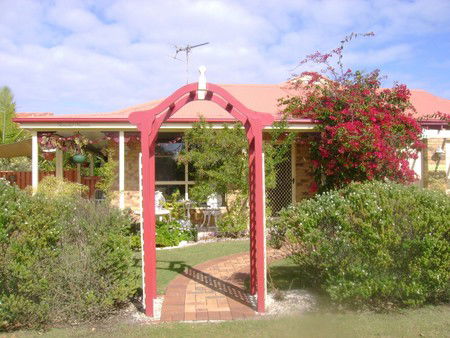 Angels Beach Lodge - Surfers Paradise Gold Coast 0