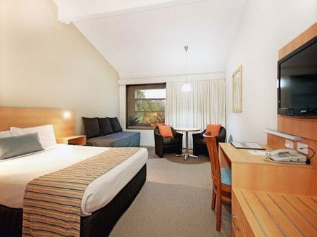 Quality Hotel Airport International - Surfers Paradise Gold Coast 2