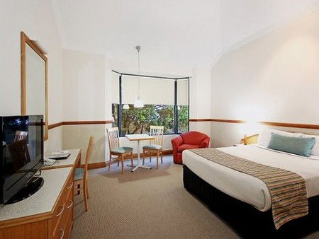 Quality Hotel Airport International - Surfers Paradise Gold Coast 4