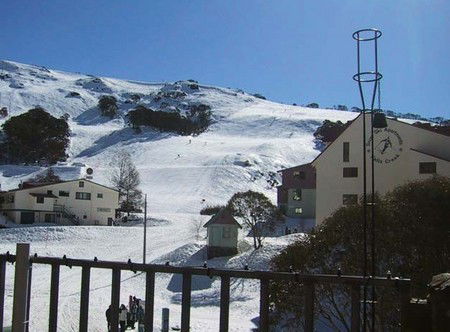 Falls Creek Hotel - Surfers Paradise Gold Coast 2