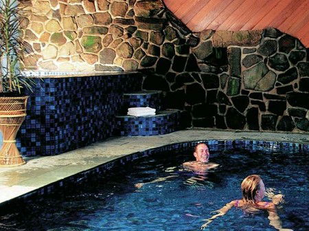 Falls Creek Hotel - Surfers Paradise Gold Coast 3