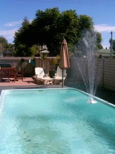 Paruna Motel - Surfers Paradise Gold Coast 2