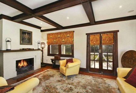 Robin Hill - Surfers Paradise Gold Coast 1