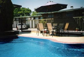 Sun Centre Motel - Surfers Paradise Gold Coast 0