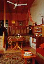 Tathra Hill Top Retreat - Surfers Paradise Gold Coast 1