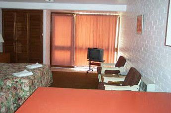 Blayney Leumeah Motel - Surfers Paradise Gold Coast 2