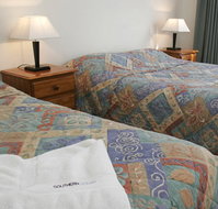 Southern Ocean Motor Inn Port Campbell - Surfers Paradise Gold Coast