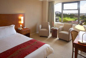 Bayview Boulevard Sydney - Surfers Paradise Gold Coast 0