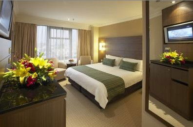 Bayview Boulevard Sydney - Surfers Paradise Gold Coast 1