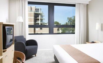 Pacific International Suites Parramatta - Surfers Paradise Gold Coast 3