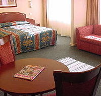 Embassy Motel - Surfers Paradise Gold Coast