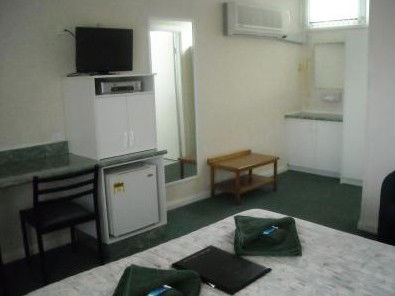The Tree Motel - Surfers Paradise Gold Coast 4