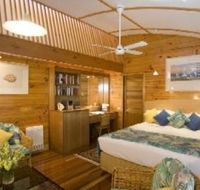 Kims Beach Hideaway - Surfers Paradise Gold Coast