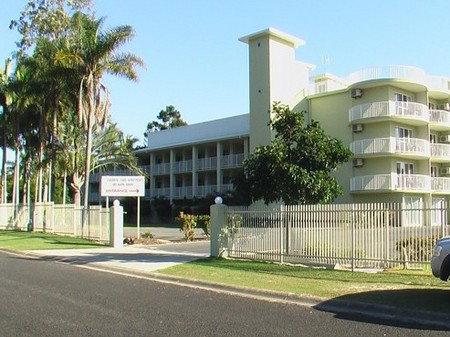 Cabarita Lake Apartments - Surfers Paradise Gold Coast 3