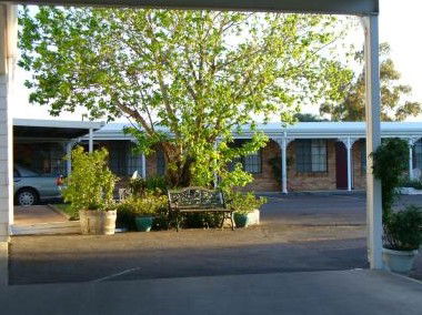 Colonial Motor Lodge - Surfers Paradise Gold Coast 2