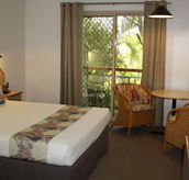 Colonial Village Motel - Surfers Paradise Gold Coast