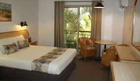 Colonial Village Motel - Surfers Paradise Gold Coast 0