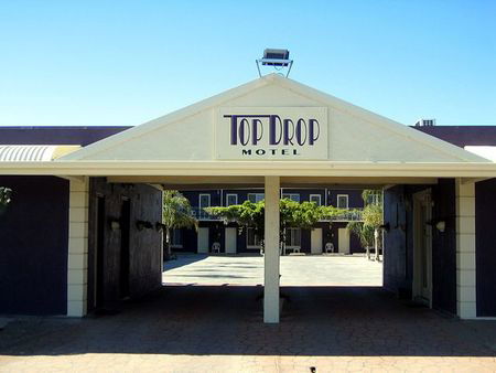 Top Drop Motel - Surfers Paradise Gold Coast 1