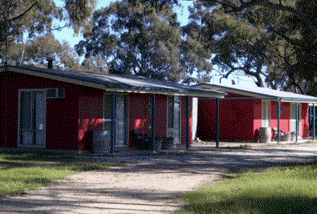 Clare Valley Cabins - Surfers Paradise Gold Coast 1