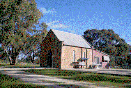 Clare Valley Cabins - Surfers Paradise Gold Coast 2
