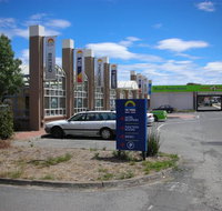 Waurn Ponds Hotel - Surfers Paradise Gold Coast