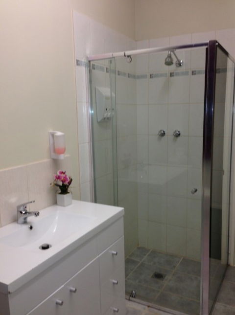 Carnegie Motor Inn And Serviced Apartments - Surfers Paradise Gold Coast 2