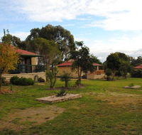 Lakes Entrance Country Cottages - Surfers Paradise Gold Coast