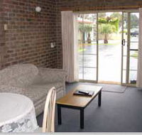 Southern Cross Holiday Apartments - Surfers Paradise Gold Coast