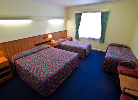 Comfort Hotel Perth City - Surfers Paradise Gold Coast 2