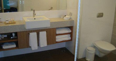 Desert Gardens Hotel - Surfers Paradise Gold Coast 3