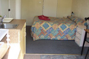 Beach Motor Inn - Surfers Paradise Gold Coast 3