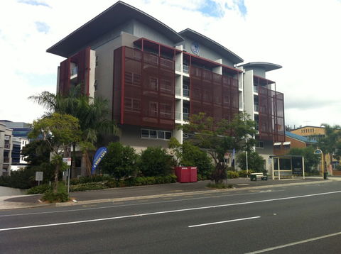 Ruth Fairfax House Accommodation - QCWA - Surfers Paradise Gold Coast 0