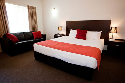 Mercure Port Of Echuca - Surfers Paradise Gold Coast 2