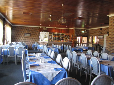 The Big Trout Motor Inn - Surfers Paradise Gold Coast 3