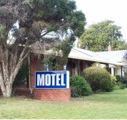 St Arnaud Country Road Inn - Surfers Paradise Gold Coast