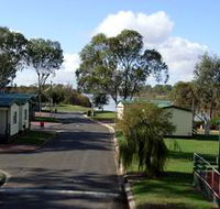 Mannum Caravan Park Cabins - Surfers Paradise Gold Coast