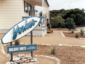Yorke's Holiday Units - Surfers Paradise Gold Coast 0