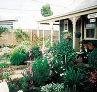 Schoolhouse Cottage - Surfers Paradise Gold Coast
