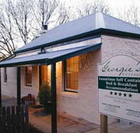 Georgie's Cottage - Surfers Paradise Gold Coast