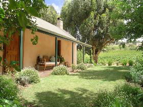 Seppeltsfield Vineyard Cottage - Surfers Paradise Gold Coast 0