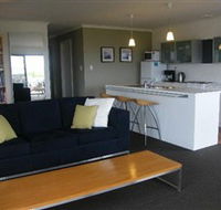 Coorong Waterfront Retreat - Surfers Paradise Gold Coast