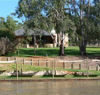 Roonka Riverfront Cottages - Surfers Paradise Gold Coast