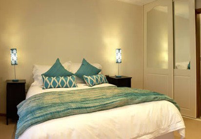 Emaroo Port Hughes - Surfers Paradise Gold Coast 1