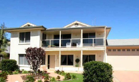 Emaroo Port Hughes - Surfers Paradise Gold Coast 4
