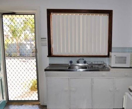 Yorke's Holiday Units - Surfers Paradise Gold Coast 2