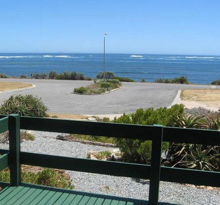 Oaklands Beach House - Surfers Paradise Gold Coast 1