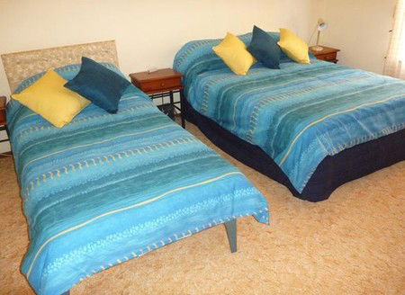 Oaklands Beach House - Surfers Paradise Gold Coast 3