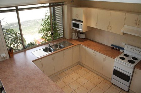 River Shack Rentals - The Manor - Surfers Paradise Gold Coast 4